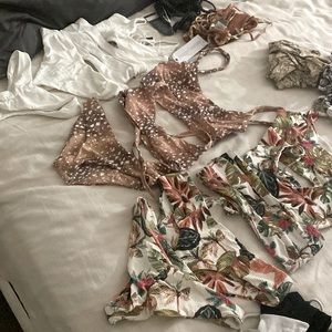 Tons of boys and arrows!